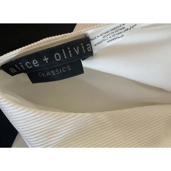Alice and Olivia Rhys Ballet Neck Bodysuit in White size Medium - Picture 6 of 6
